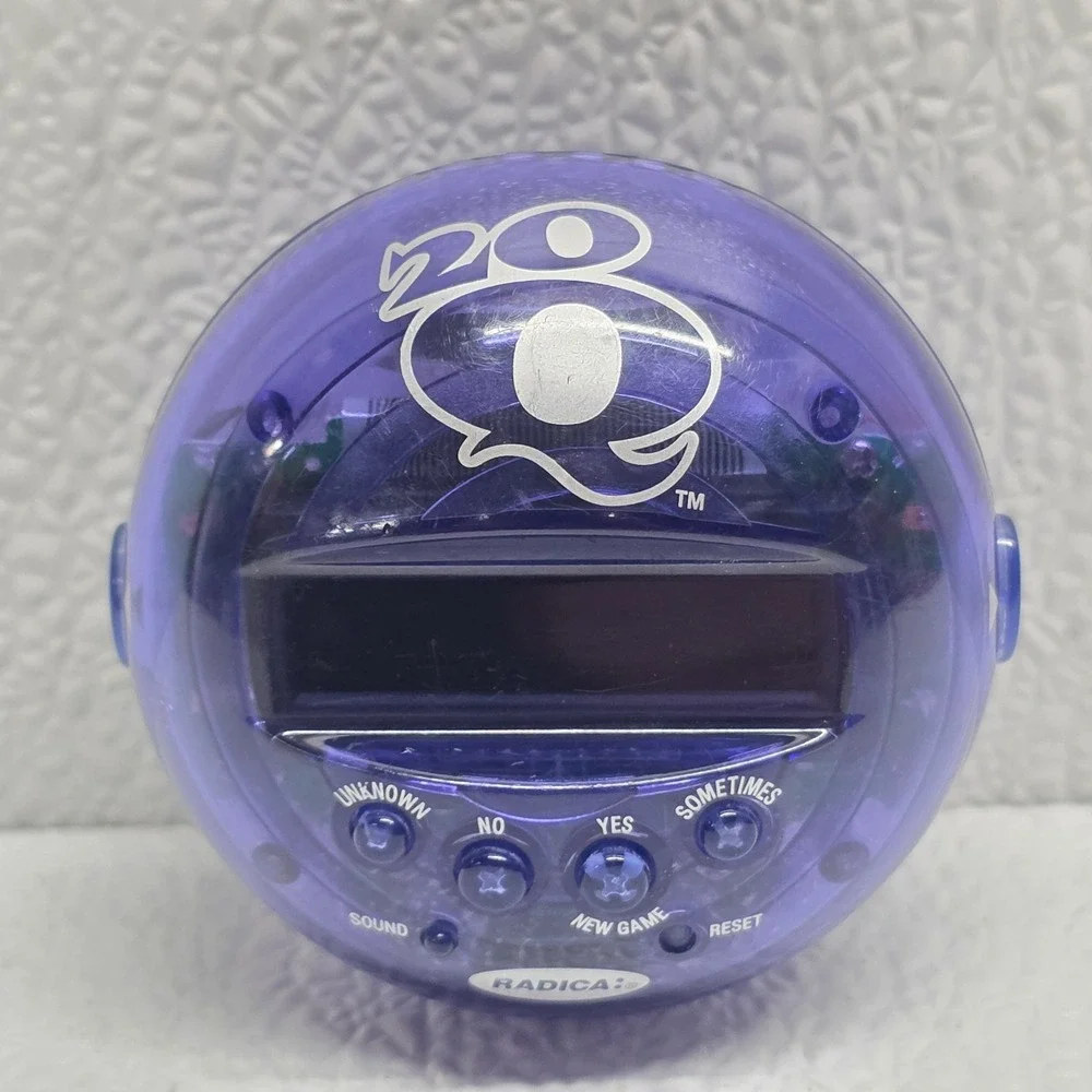 Radica 20Q Blue 20 Questions Electronic Handheld Game 2003 Tested & Works